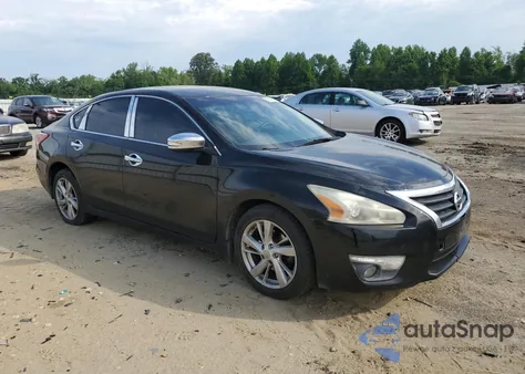 2013 Nissan Altima 2.5 z USA, uszkodzony, nr VIN 1N4AL3AP3DN476461